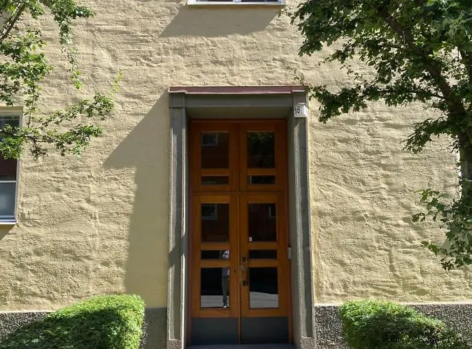 Shared Apartment Close To The City Center